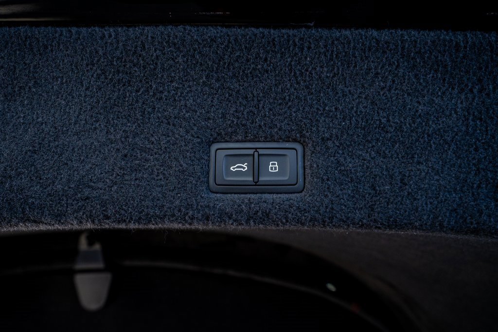 Used 2021 Lamborghini Urus image 72