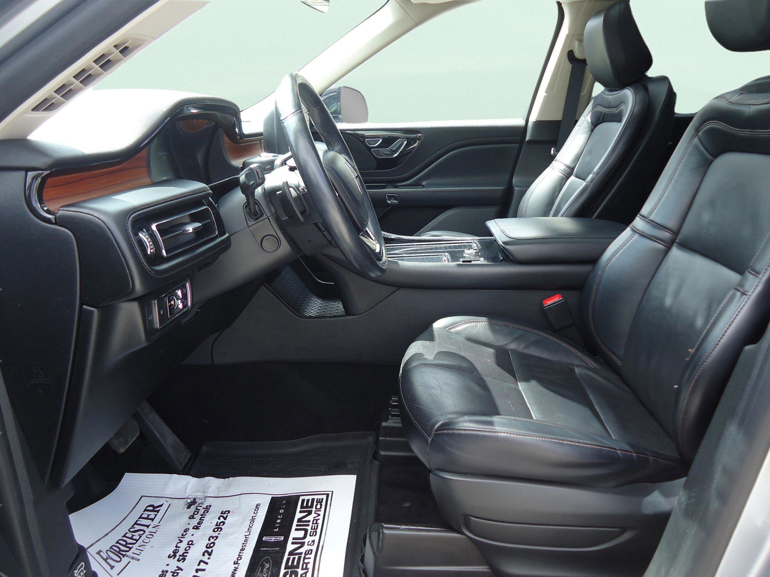 Used 2020 Lincoln Aviator Reserve w/ Equipment Group 201A AWD/4WD image 23