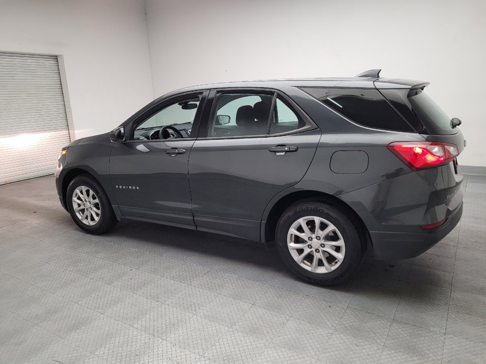 Used 2019 Chevrolet Equinox LS FWD image 3