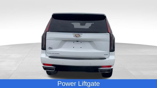 Used 2023 Cadillac Escalade ESV Luxury AWD/4WD image 8