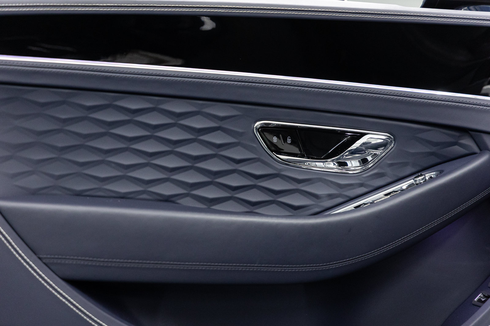 Certified 2025 Bentley Continental GT Speed w/ First Edition Specification AWD/4WD image 49