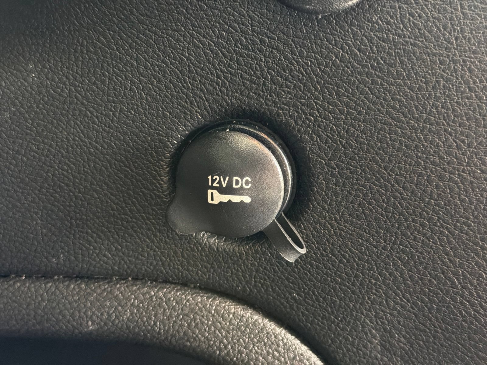 Used 2021 Jeep Grand Cherokee Limited AWD/4WD image 12