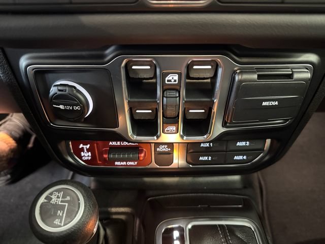 New 2026 Jeep Gladiator Mojave AWD/4WD image 19