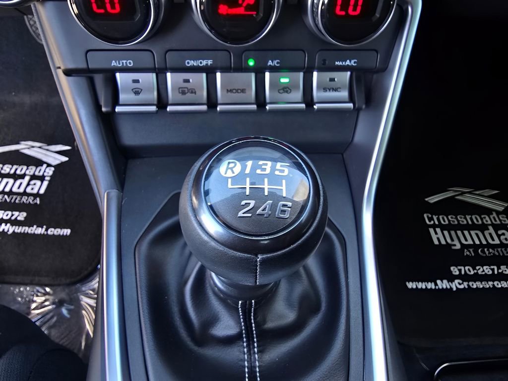 Used 2024 Toyota GR86 image 21