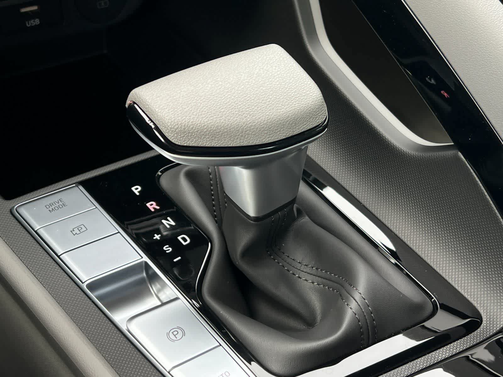 New 2026 Hyundai Elantra Hybrid FWD image 21