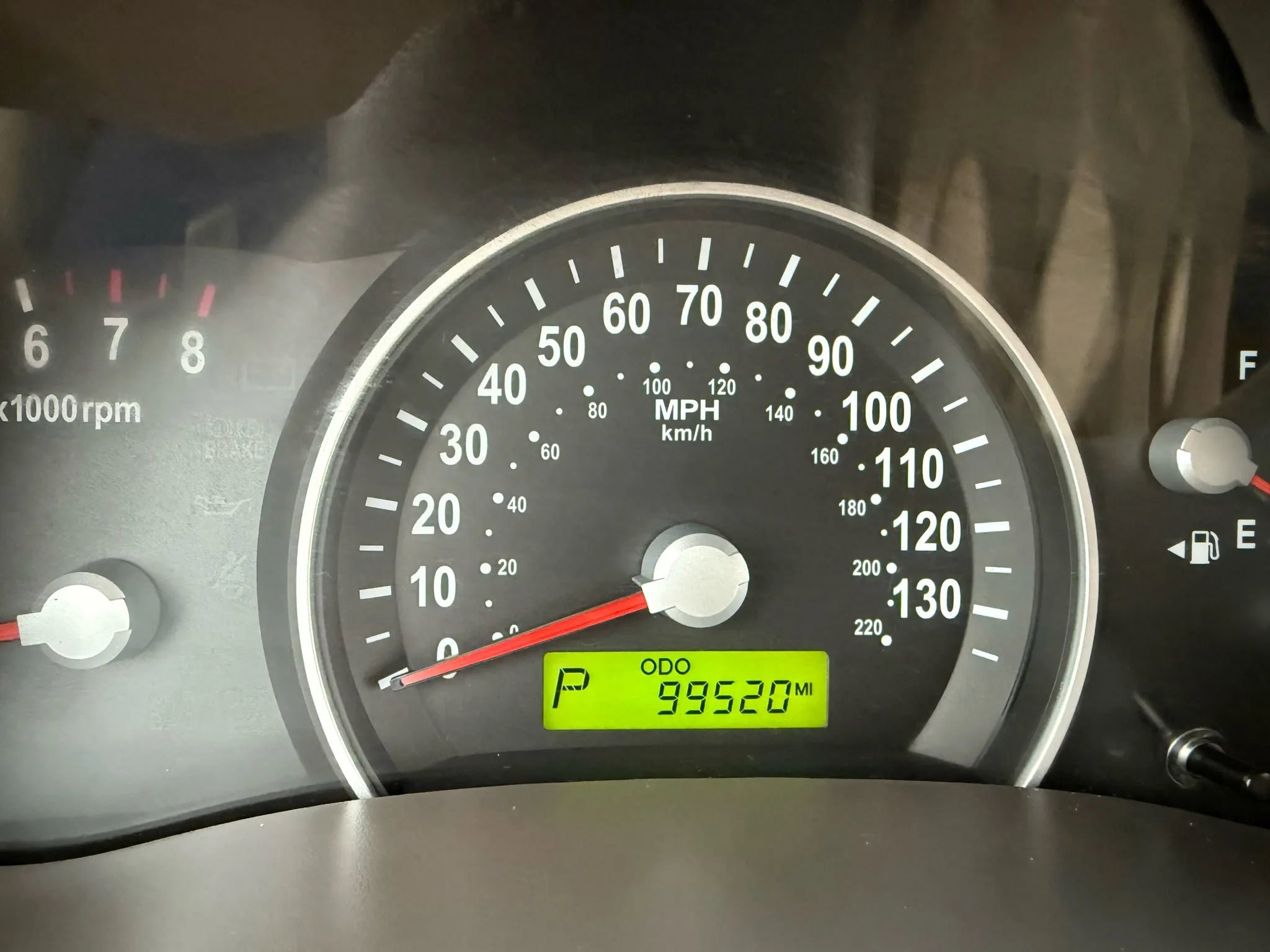 Used 2010 Kia Sedona LX w/ PWR Pkg image 35