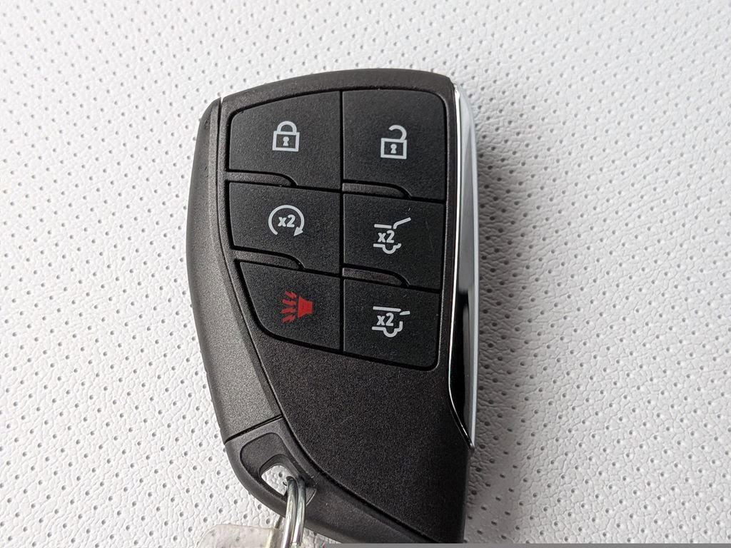 New 2026 Chevrolet Suburban Premier image 31