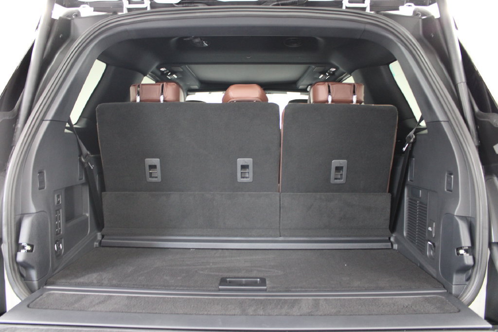 New 2027 Lincoln Navigator Reserve AWD/4WD image 15