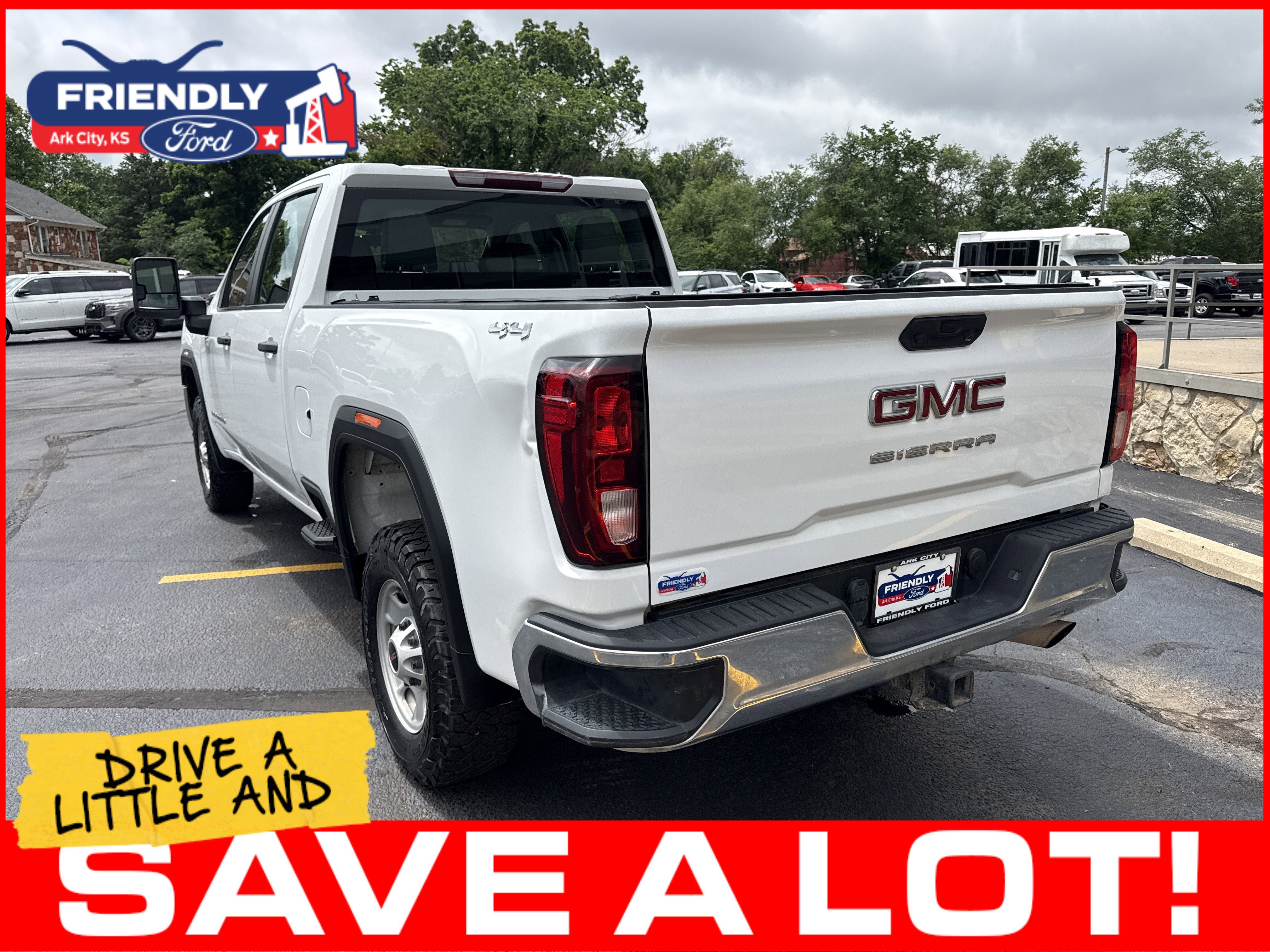 Used 2023 GMC Sierra 2500 Pro w/ Fleet Convenience Package AWD/4WD image 7