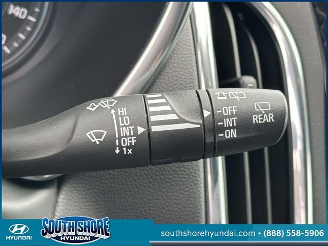 Used 2024 Chevrolet Equinox LT AWD/4WD image 26