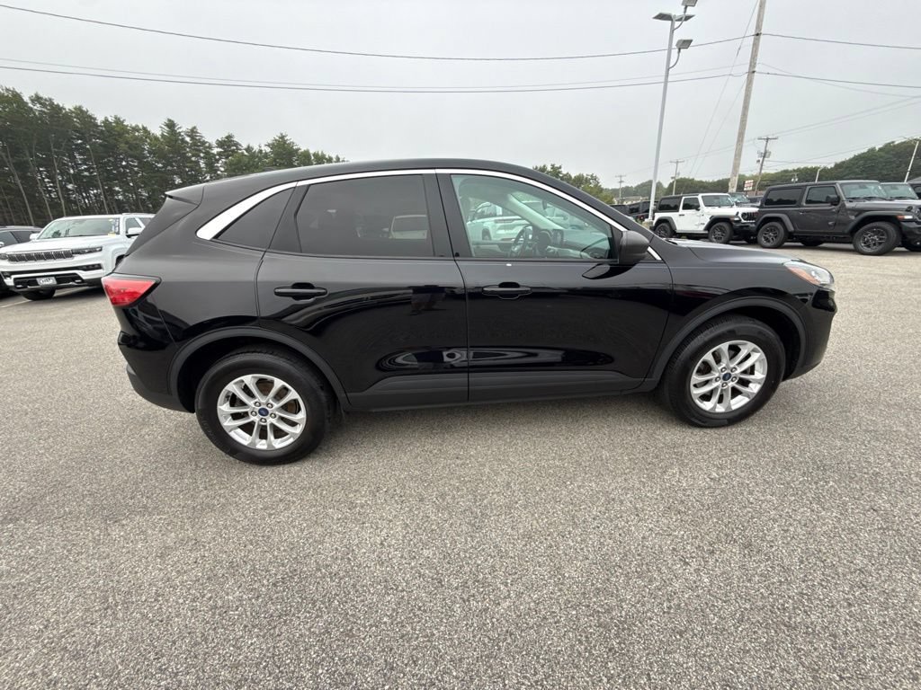 Used 2022 Ford Escape SE AWD/4WD image 6