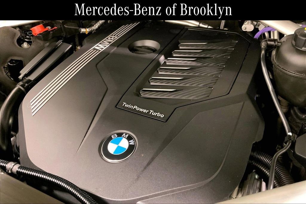 Used 2021 BMW X7 xDrive40i w/ Premium Package 2 image 33