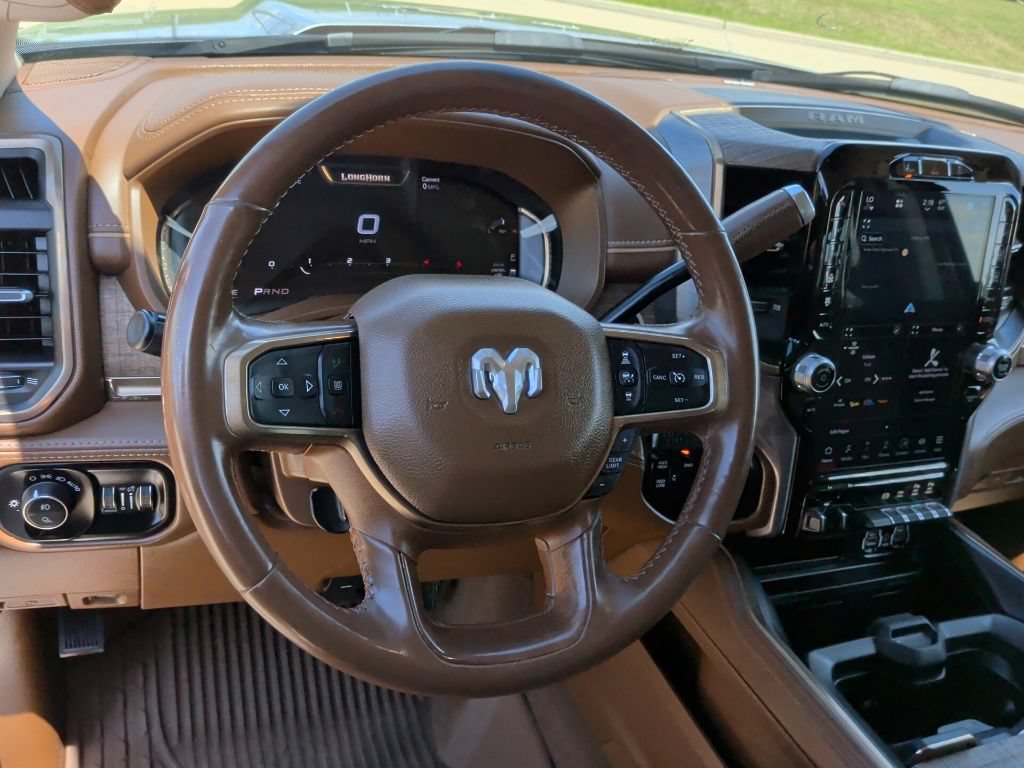 Used 2024 RAM 2500 Limited w/ Safety Group AWD/4WD image 18