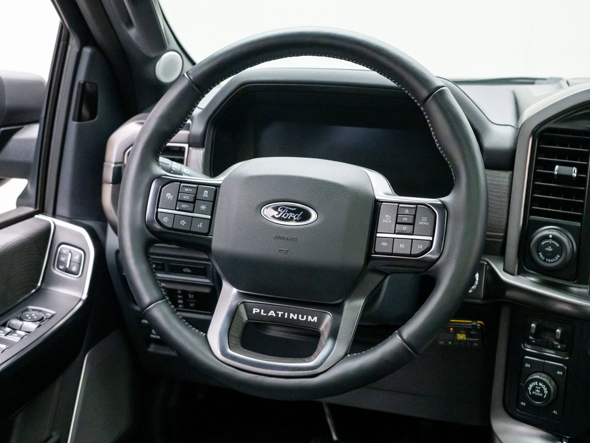 Used 2023 Ford F150 Platinum w/ Equipment Group 701A High image 11