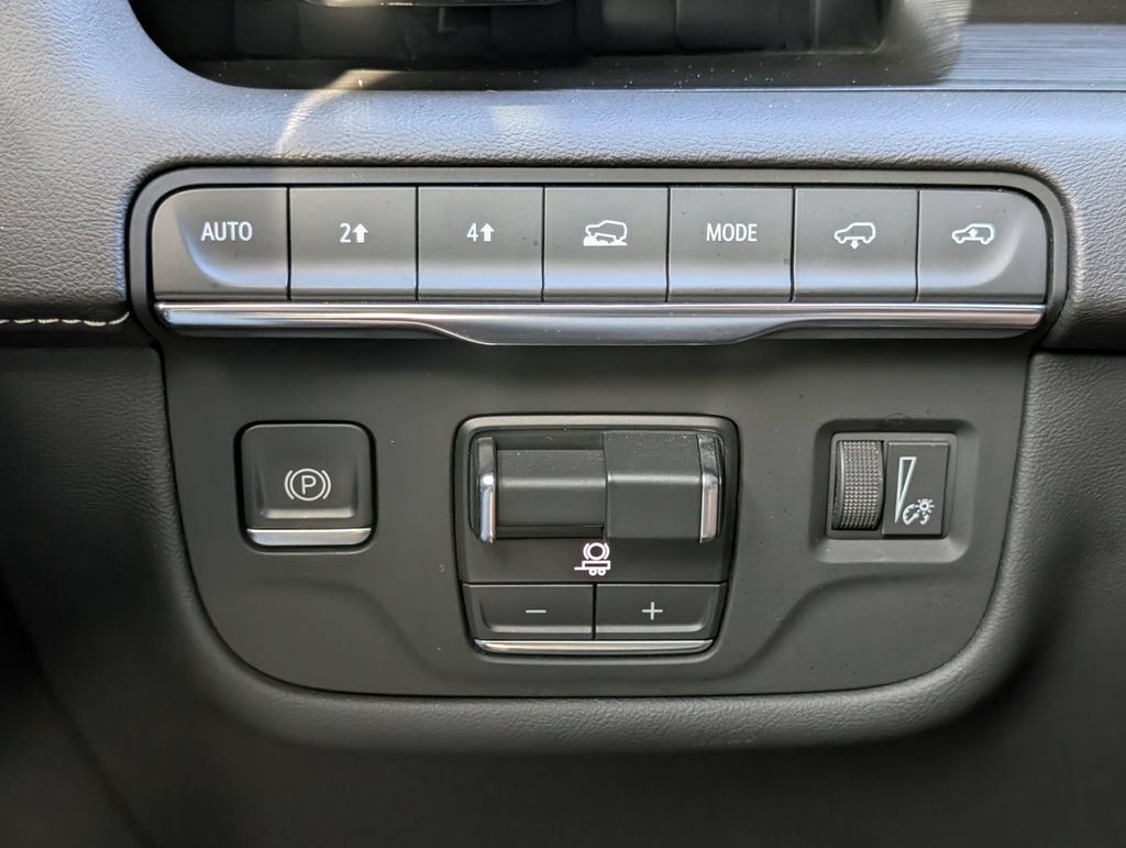 Used 2022 Cadillac Escalade ESV Sport w/ Touring Package AWD/4WD image 30