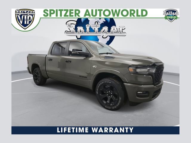 New 2026 RAM 1500 4x4 Crew Cab