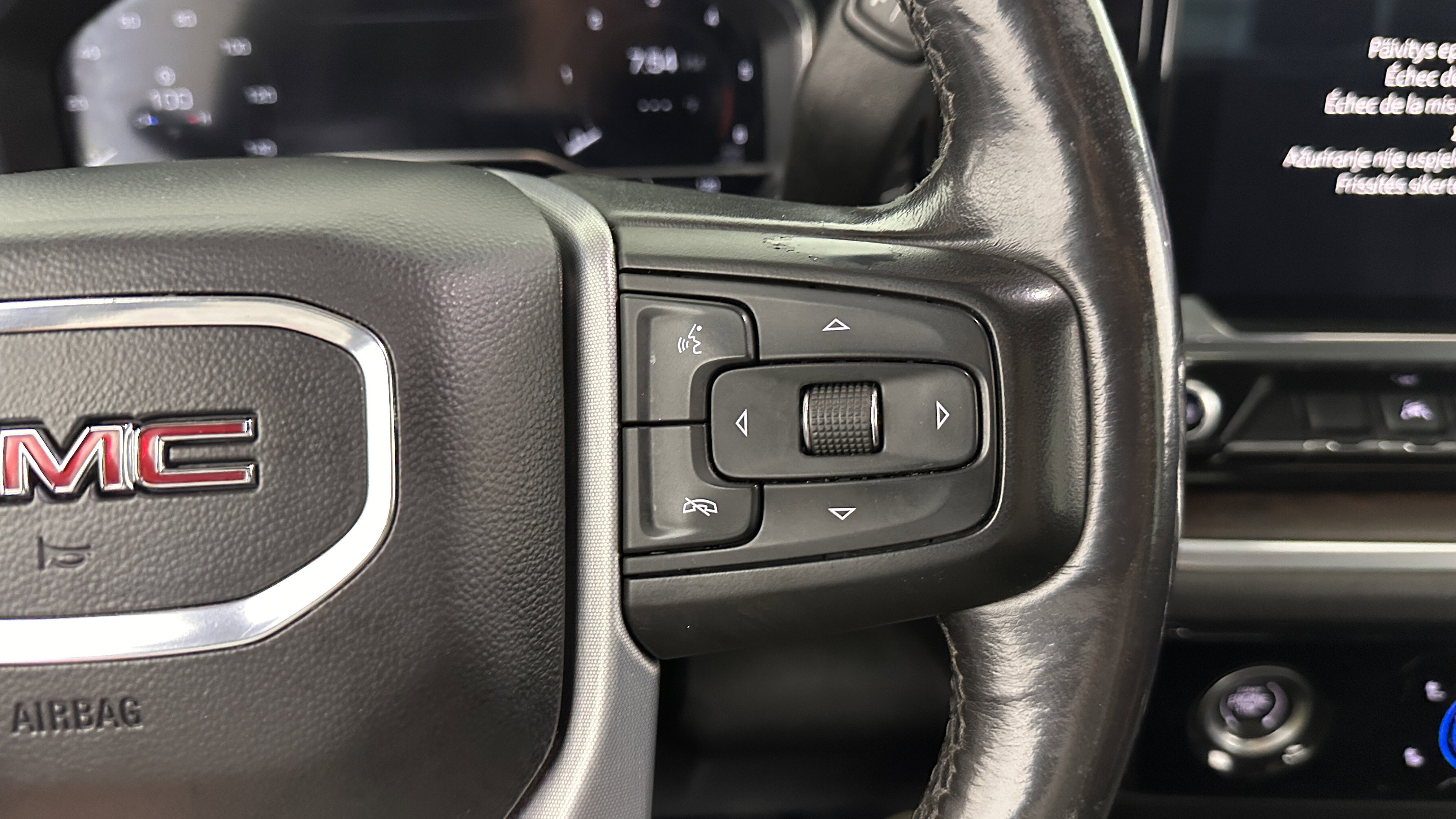 Used 2022 GMC Sierra 1500 SLT RWD image 21