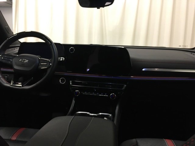 Used 2024 Chevrolet Traverse RS w/ LPO, Floor Liner Package image 21