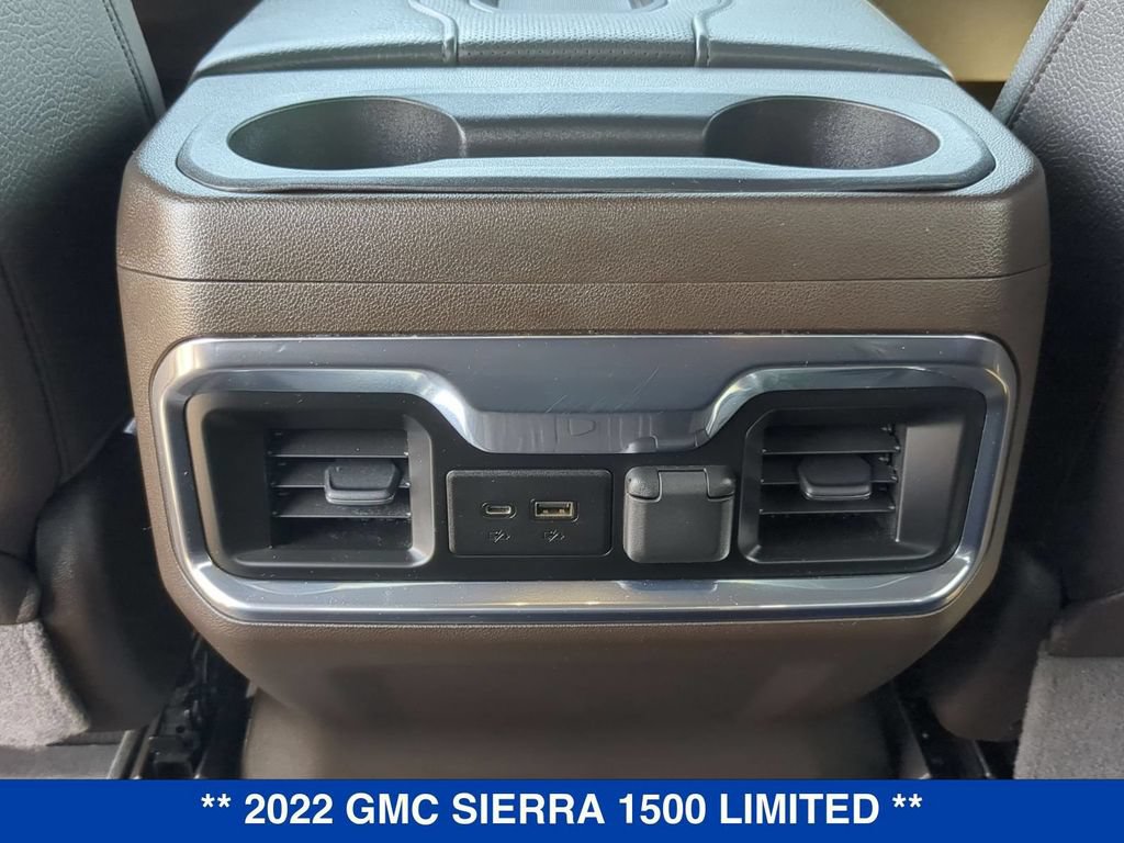 Used 2022 GMC Sierra 1500 Denali w/ Denali Premium Package AWD/4WD image 18