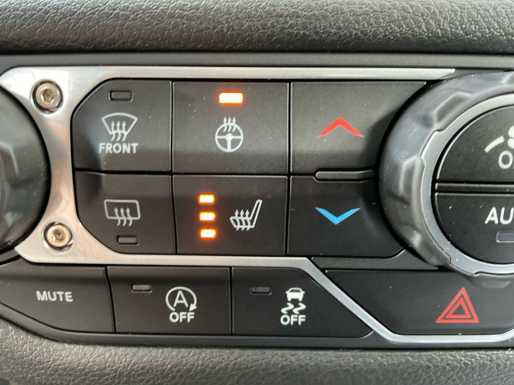 New 2025 Jeep Gladiator Sport AWD/4WD image 25