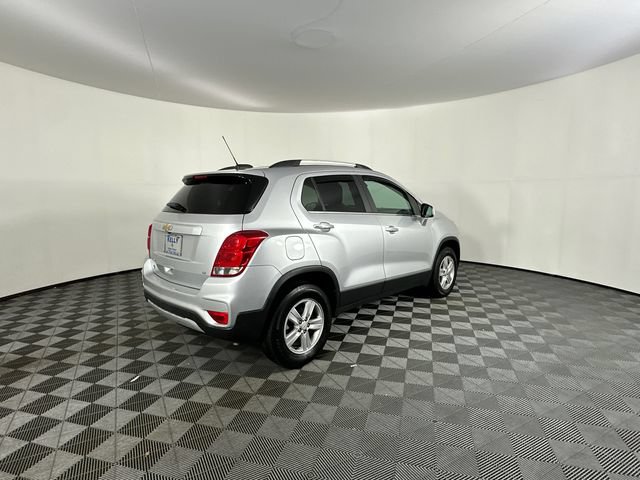 Used 2019 Chevrolet Trax LT w/ LT Convenience Package AWD/4WD image 6