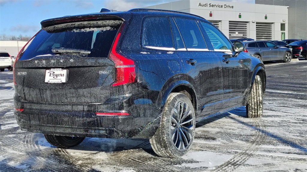 New 2026 Volvo XC90 B6 Ultra image 3