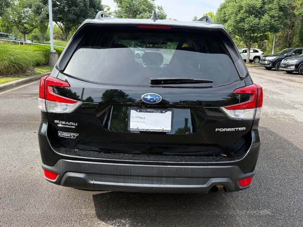 Used 2023 Subaru Forester Premium AWD/4WD image 7