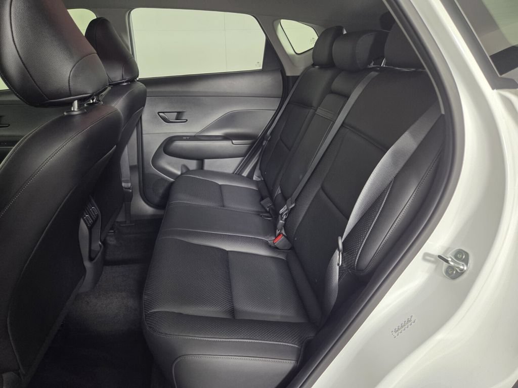 Used 2024 Hyundai Kona SEL FWD image 22