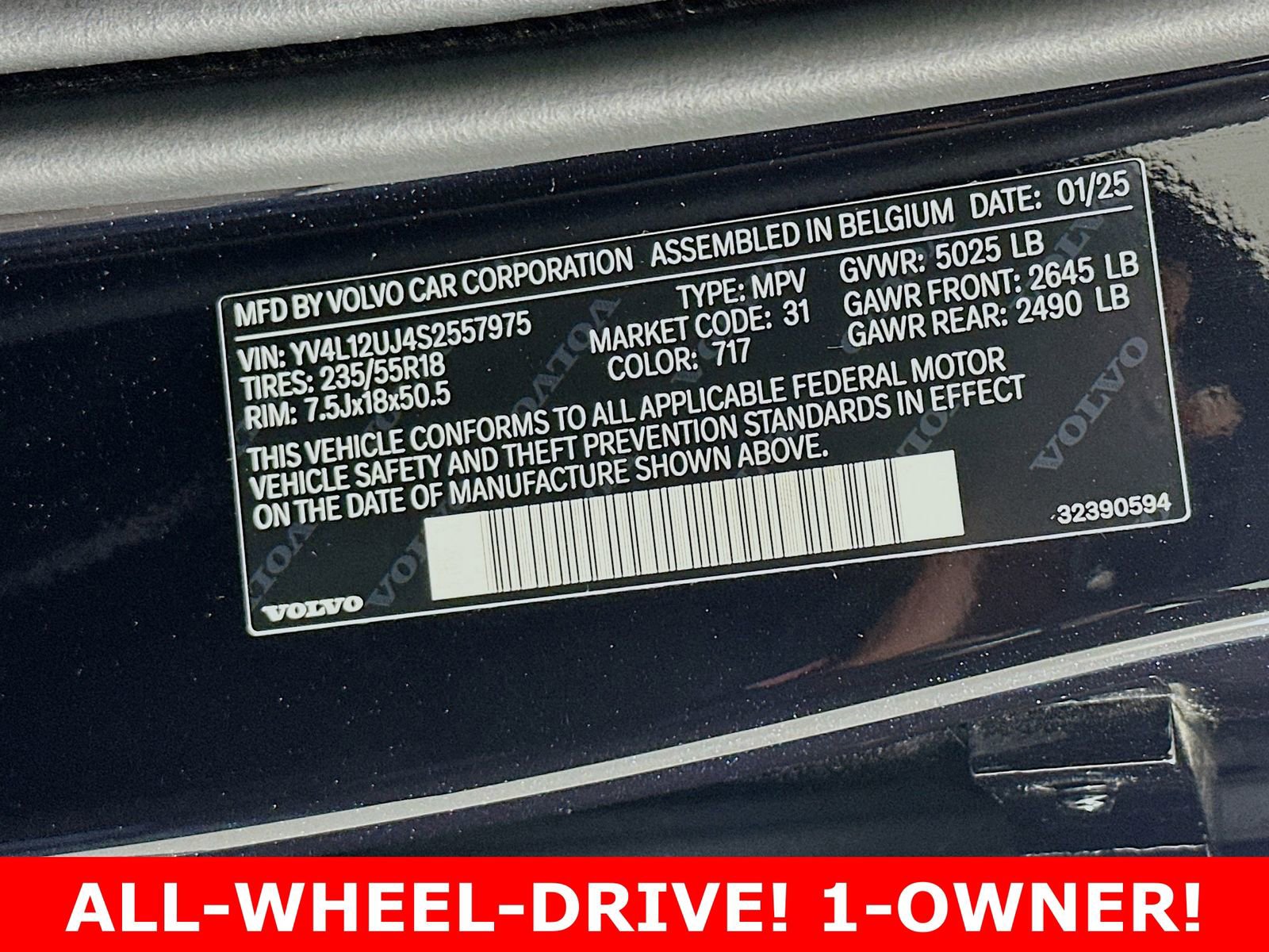 Used 2025 Volvo XC40 B5 Core AWD/4WD image 33