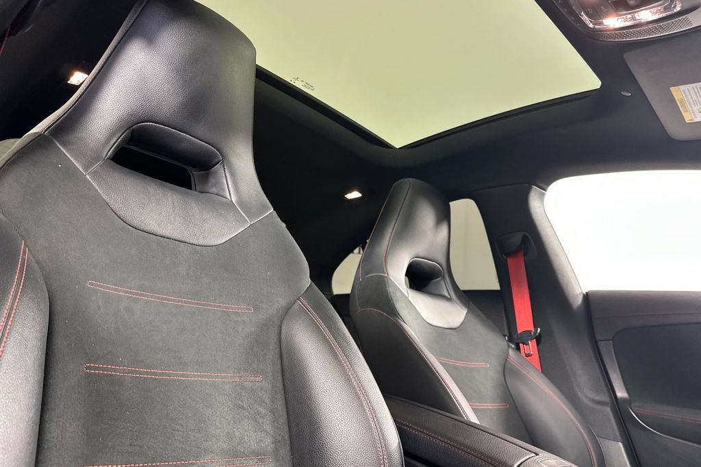 Certified 2023 Mercedes-Benz CLA 35 AMG 4MATIC image 21