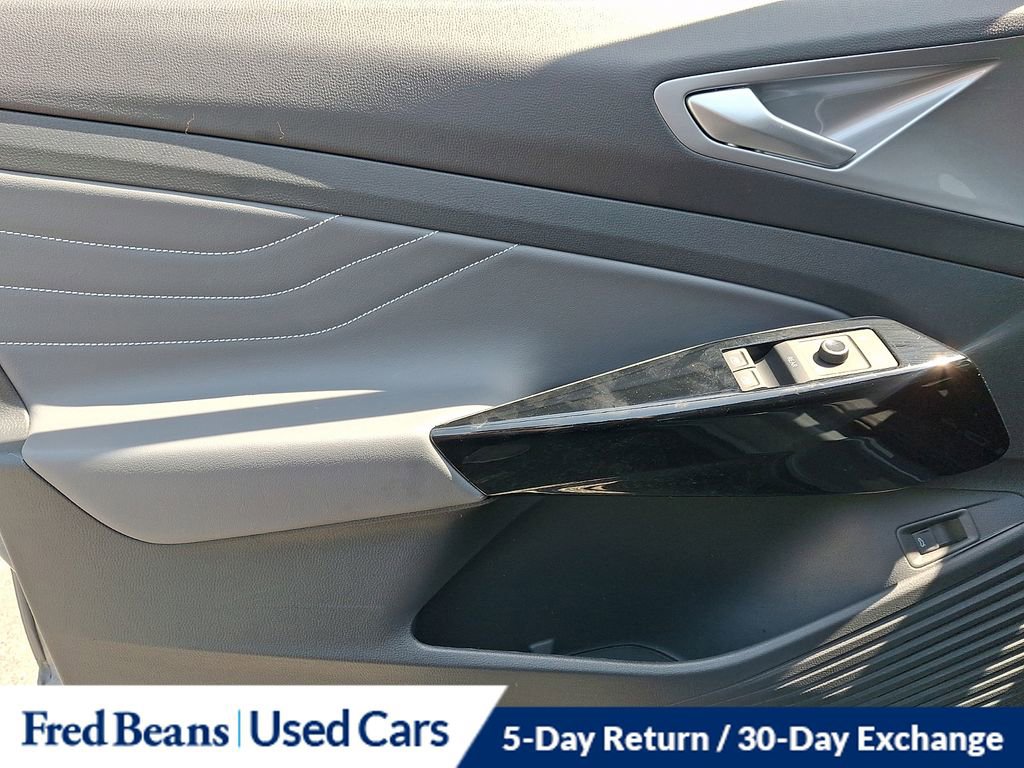 Certified 2024 Volkswagen ID.4 Pro S AWD/4WD image 12