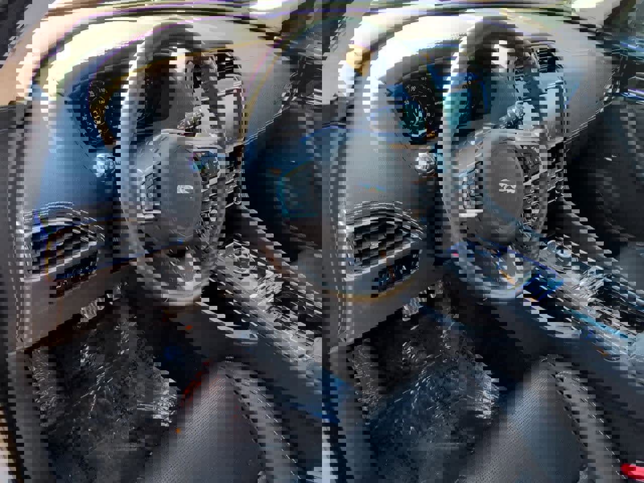 Used 2020 Jaguar F-PACE Checkered Flag image 2