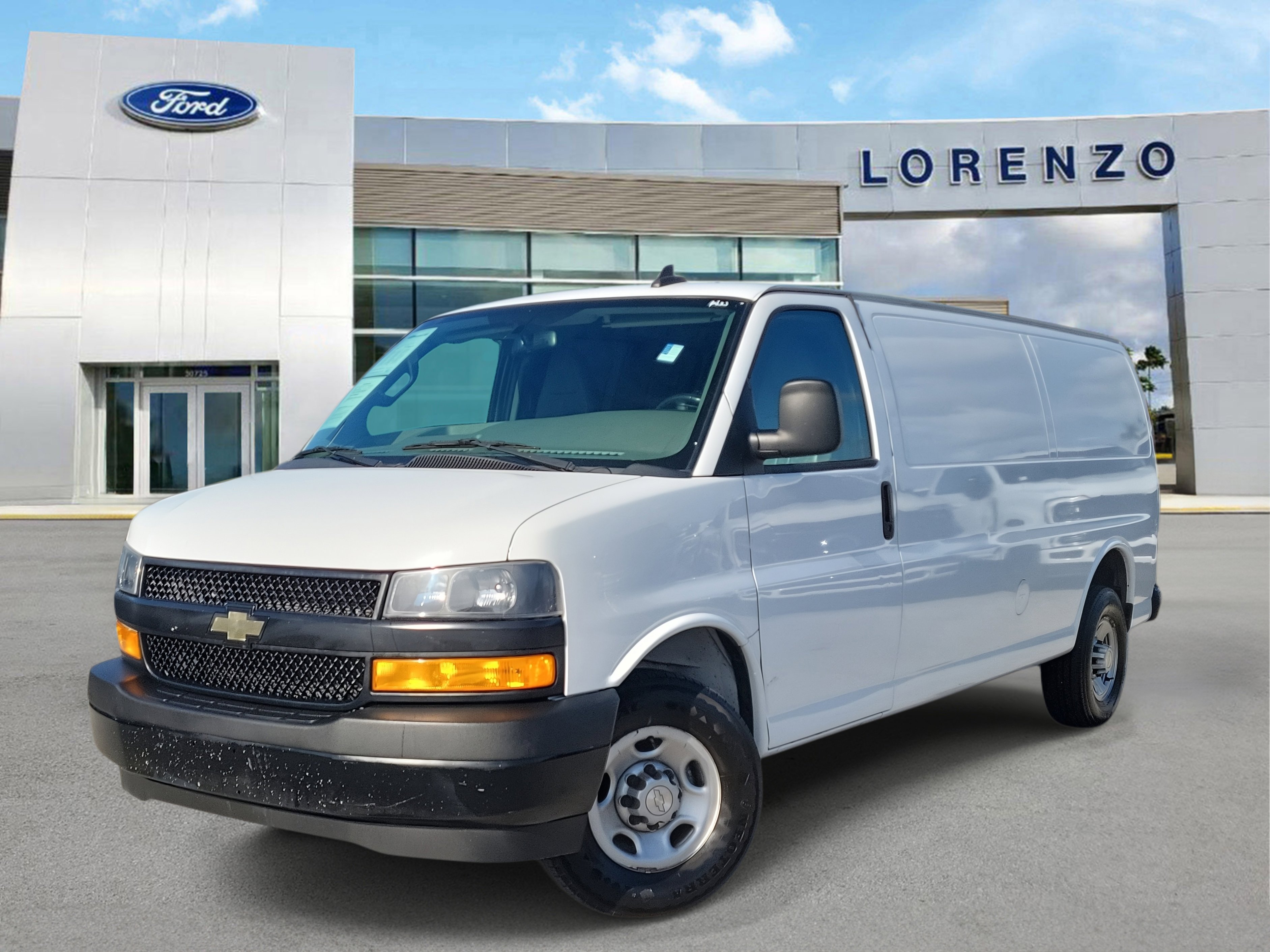 Used 2021 Chevrolet Express 2500 Extended w/ Driver Convenience Package image 1