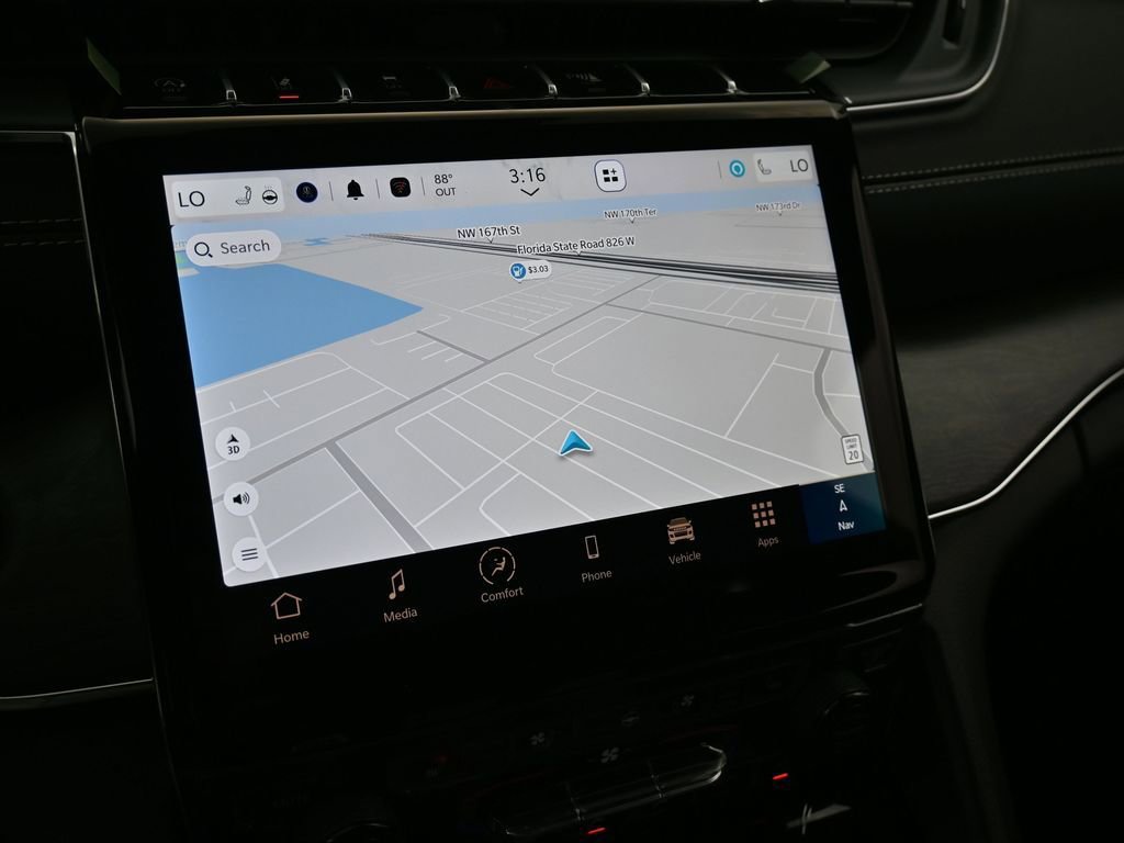 Used 2024 Jeep Grand Cherokee L Overland image 16