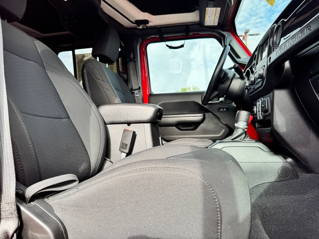 Used 2020 Jeep Wrangler Unlimited Sport AWD/4WD image 10