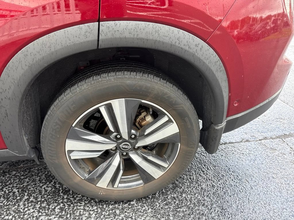Certified 2024 Nissan Rogue SL w/ SL Premium Package FWD image 6