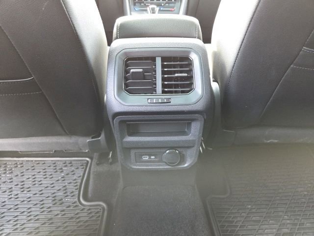 Certified 2024 Volkswagen Tiguan SEL R-Line image 26