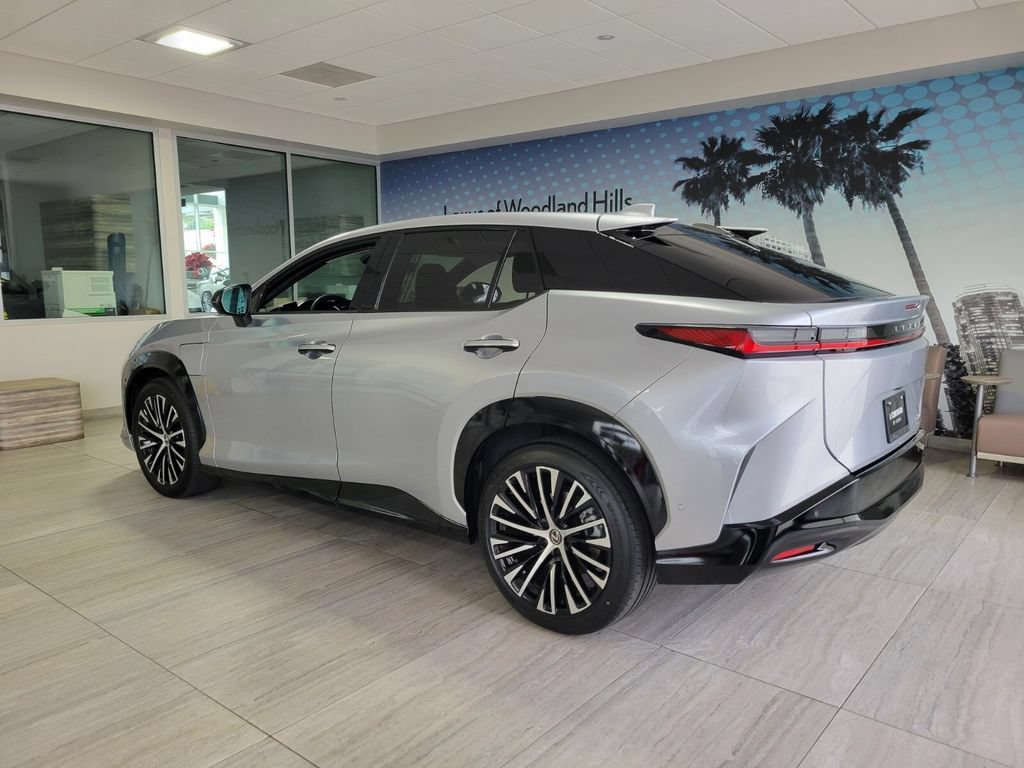 Certified 2023 Lexus RZ 450e Premium w/ Accessory Package (P5) AWD/4WD image 3