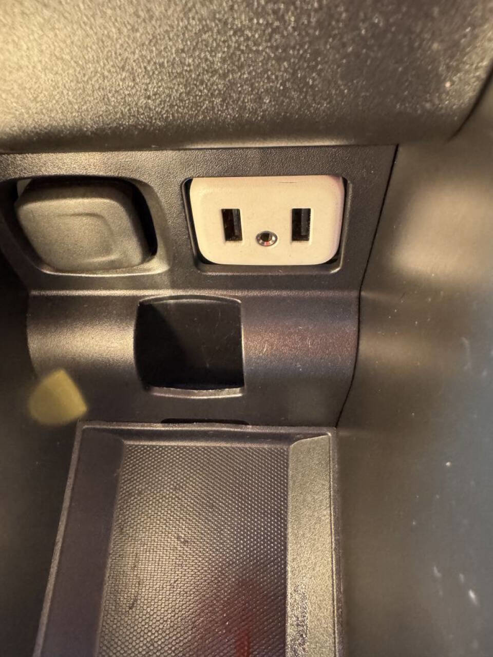 Used 2018 Chevrolet Impala LT image 21