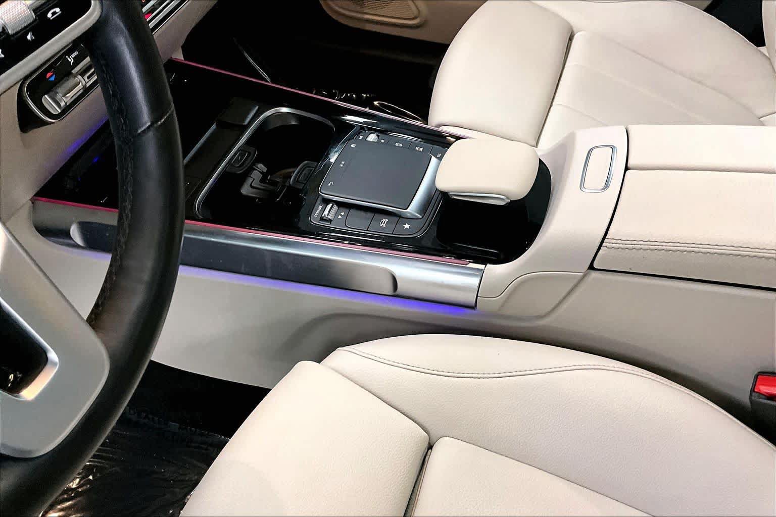 Certified 2021 Mercedes-Benz GLB 250 4MATIC image 17