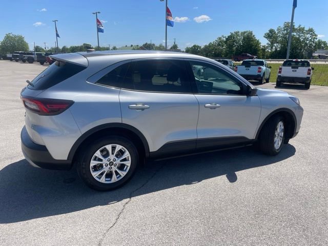 Used 2023 Ford Escape Active w/ Tech Pack #1 FWD image 12