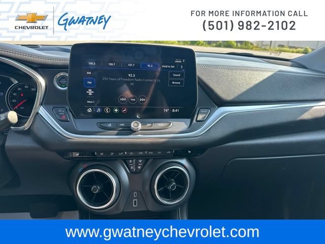 Used 2025 Chevrolet Blazer LT AWD/4WD image 17