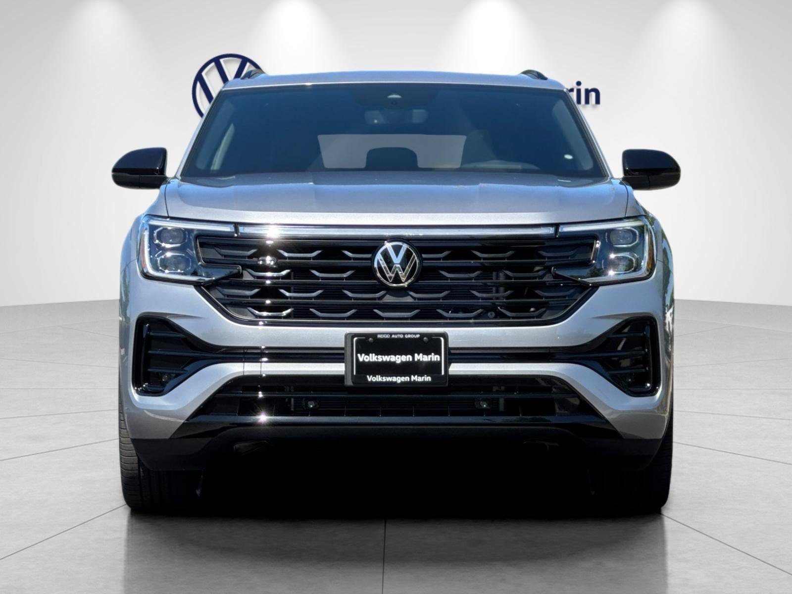 New 2026 Volkswagen Atlas Cross Sport SEL R-Line AWD/4WD image 8