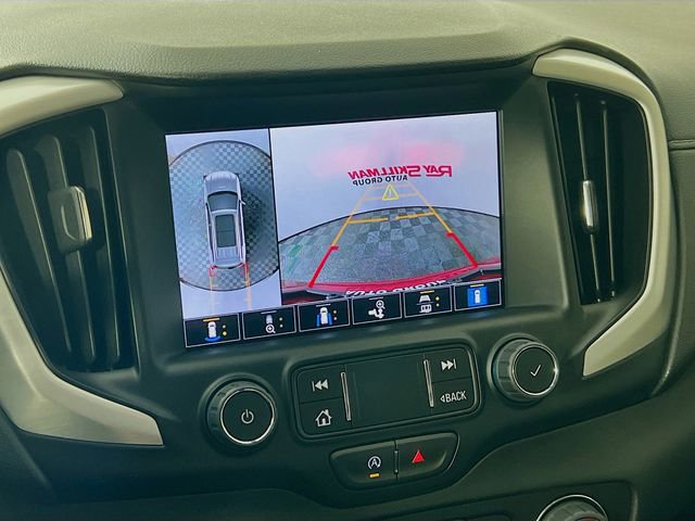 Used 2023 GMC Terrain SLT w/ Infotainment Package II image 19