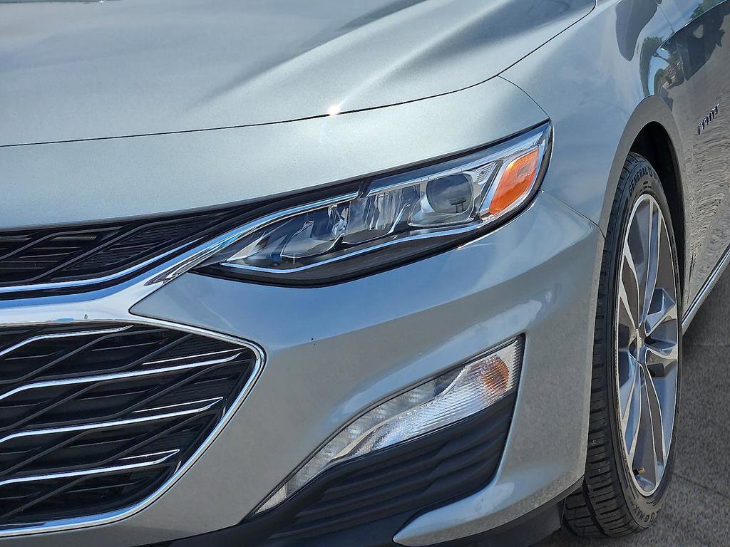 Used 2023 Chevrolet Malibu LT FWD image 7