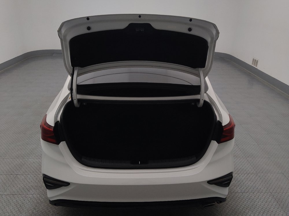 Used 2019 Kia Forte S w/ S Premium Package FWD image 29