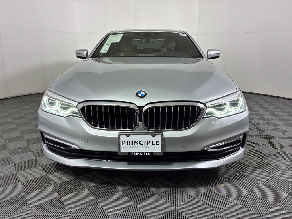 Used 2019 BMW 530i RWD image 3