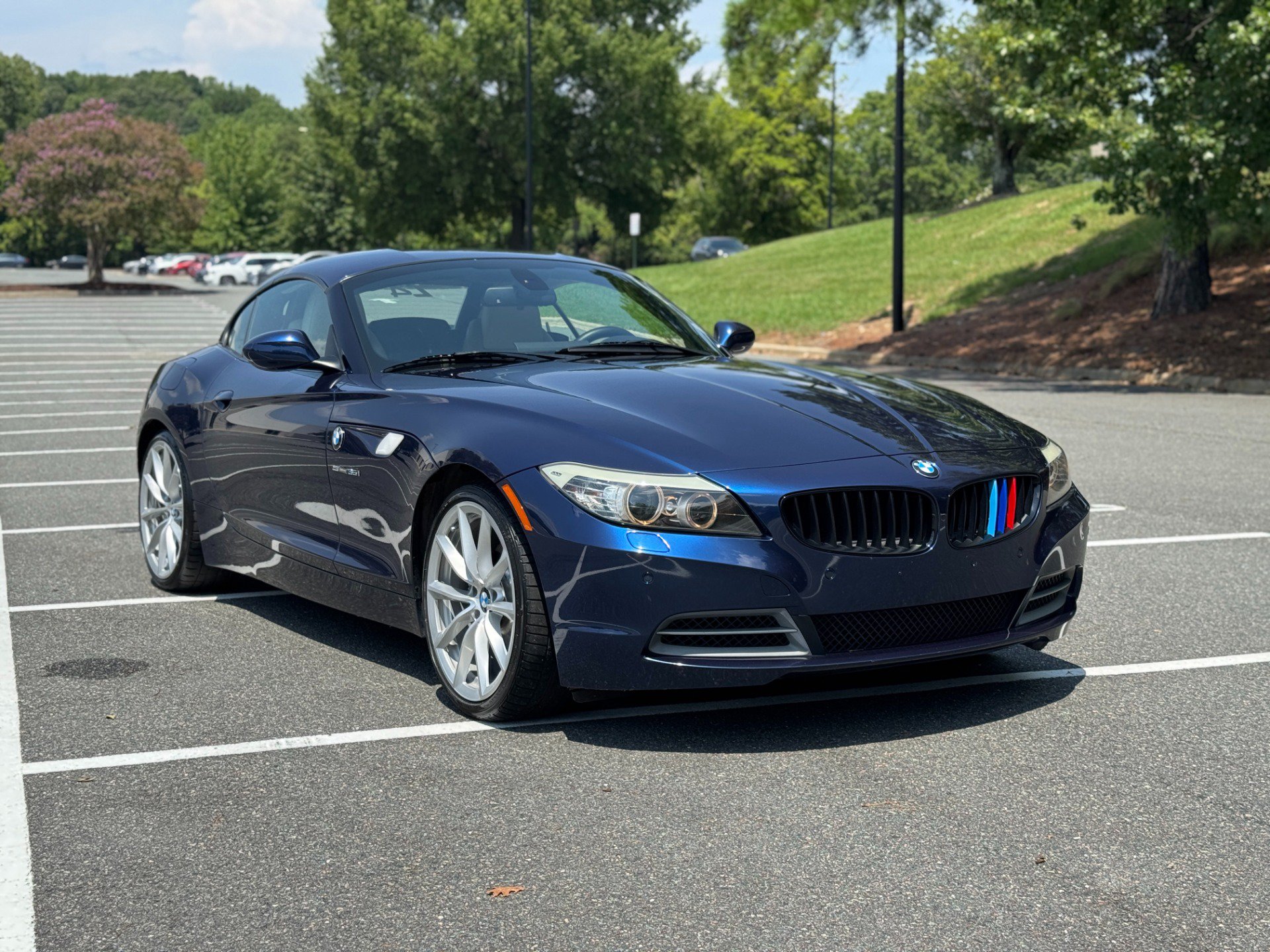 Used 2011 BMW Z4 sDrive35i RWD image 16