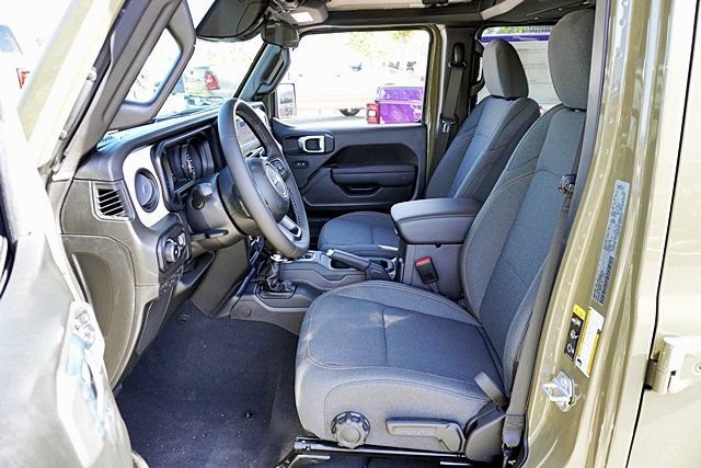 New 2026 Jeep Wrangler Unlimited Sport AWD/4WD image 19