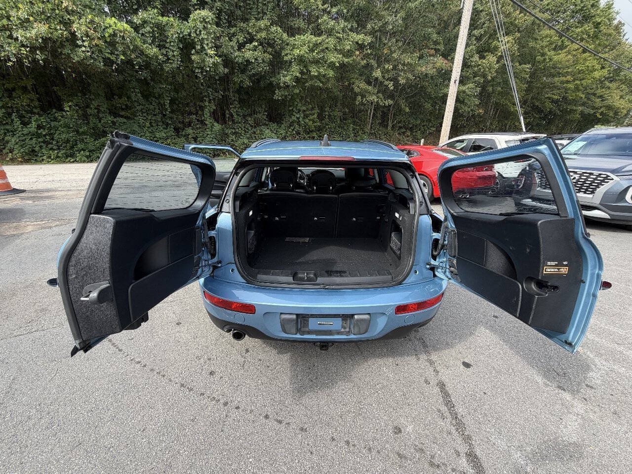 Used 2016 MINI Cooper Clubman FWD image 7